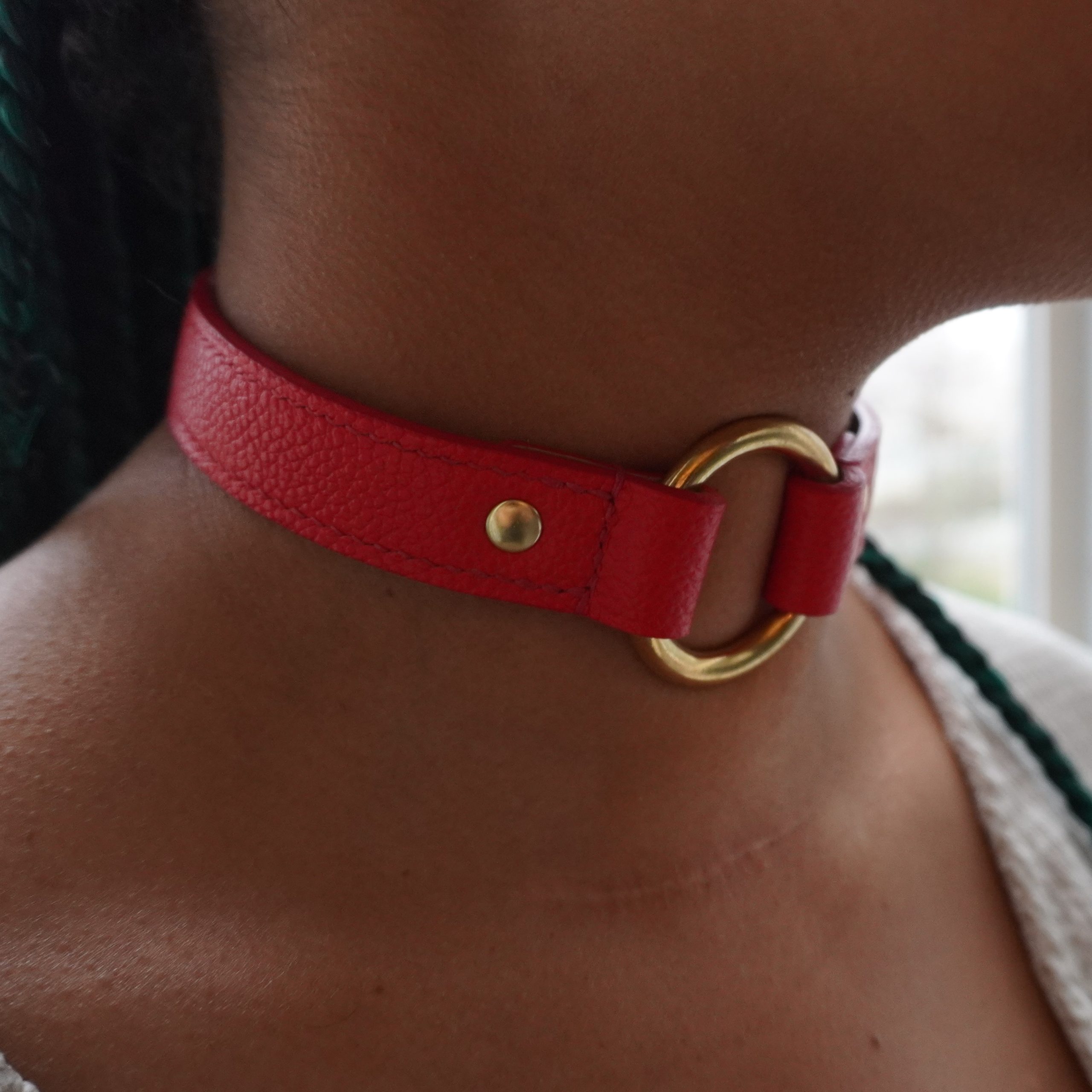 Simple Choker Red Model