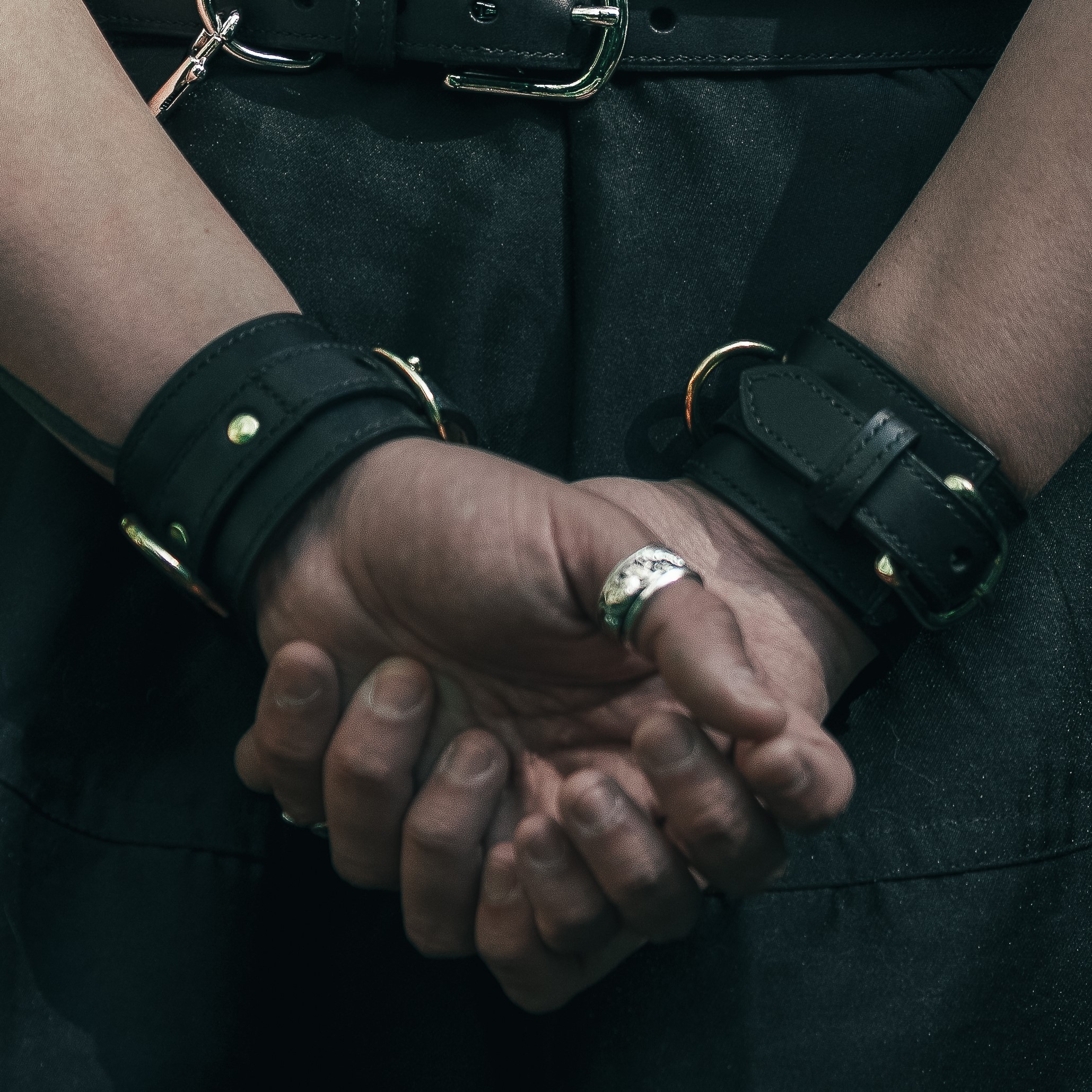 Attachantes Handcuffs - Image 5